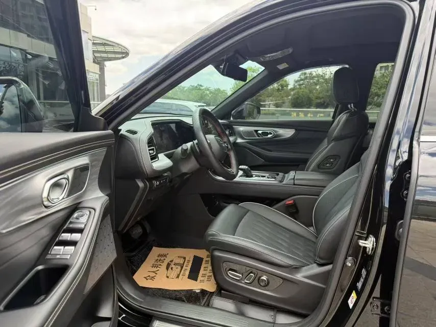 2022 GAC Trumpchi GS8 2.0T 252HP L4 8AT,autocango,china used car exporter,china ev exporter,chinese used car exporter,chinese used ev exporter