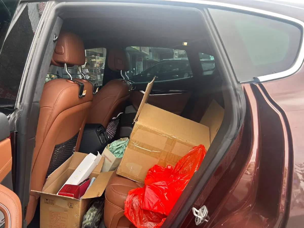 2018 Maserati Levante 3.0T 350HP V6 8AT,autocango,china used car exporter,china ev exporter,chinese used car exporter,chinese used ev exporter