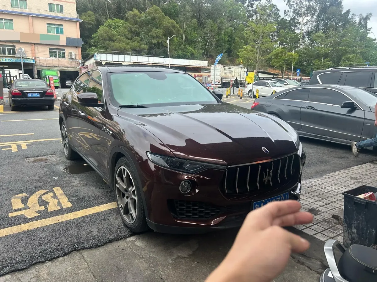 2018 Maserati Levante 3.0T 350HP V6 8AT,autocango,china used car exporter,china ev exporter,chinese used car exporter,chinese used ev exporter