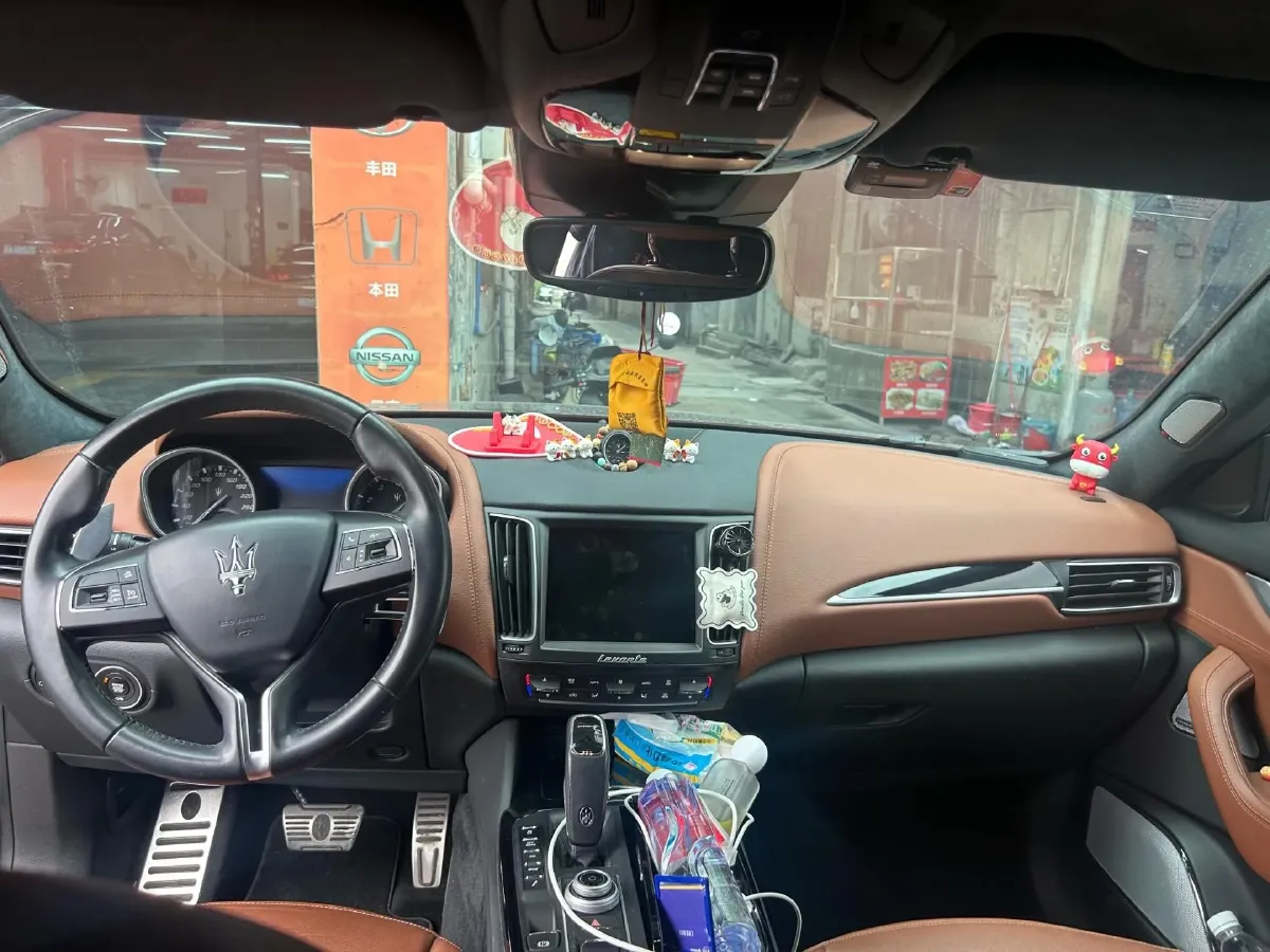 2018 Maserati Levante 3.0T 350HP V6 8AT,autocango,china used car exporter,china ev exporter,chinese used car exporter,chinese used ev exporter