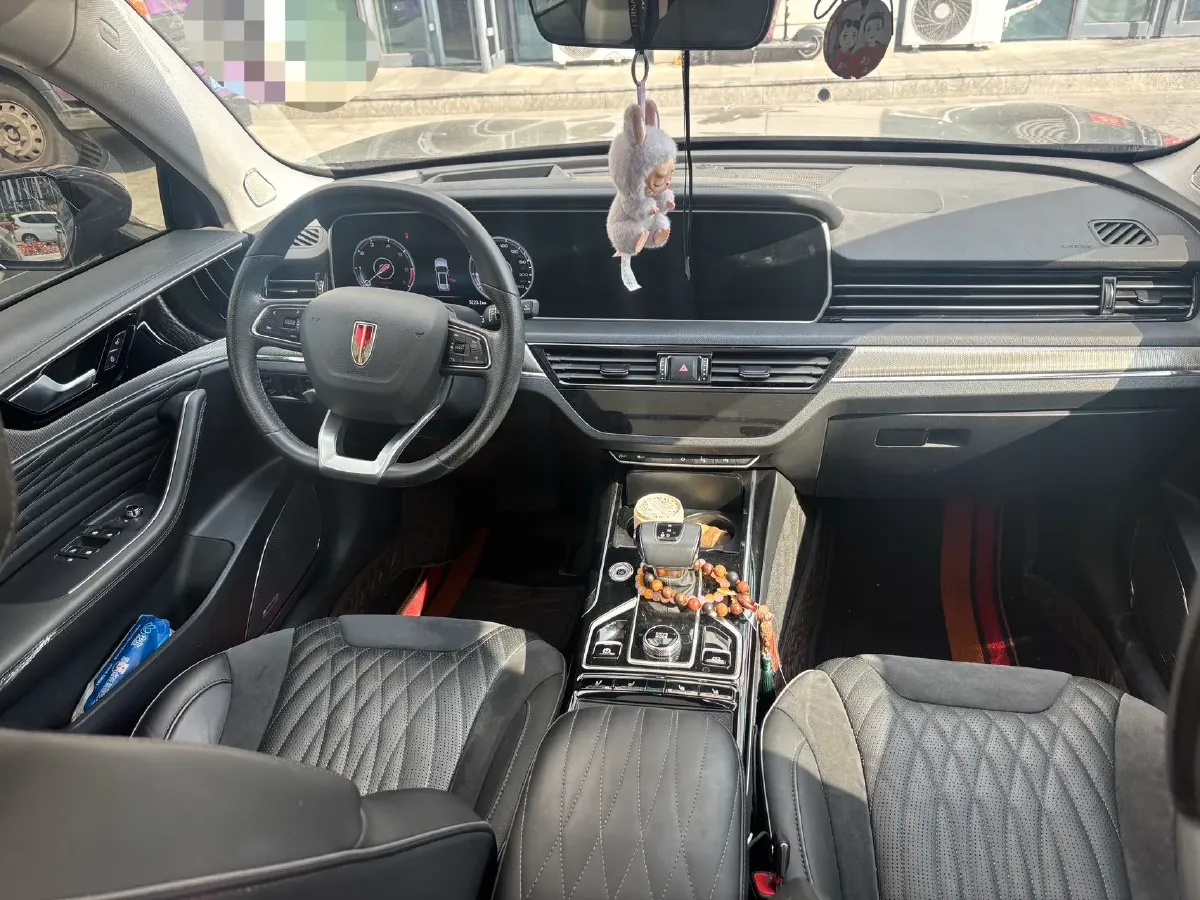 2022 HongQi HS5 2.0T 224HP L4 6AT,autocango,china used car exporter,china ev exporter,chinese used car exporter,chinese used ev exporter