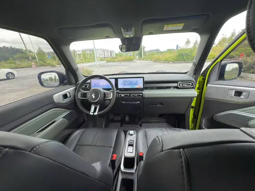 2023 BaoJun Yep BEV 28.1KWH,autocango,china used car exporter,china ev exporter,chinese used car exporter,chinese used ev exporter