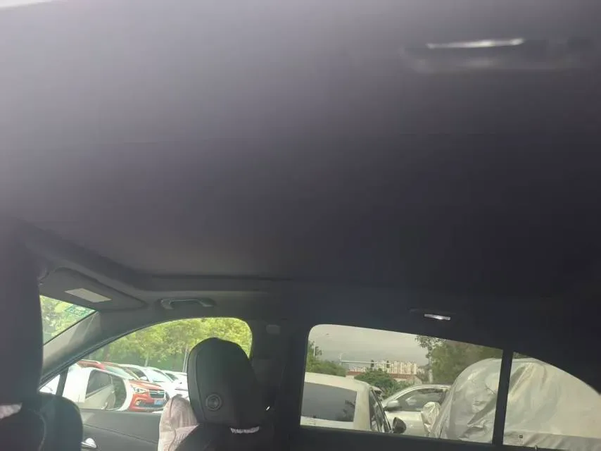 2020 Cadillac XT4 2.0T 241HP L4 9AT,autocango,china used car exporter,china ev exporter,chinese used car exporter,chinese used ev exporter