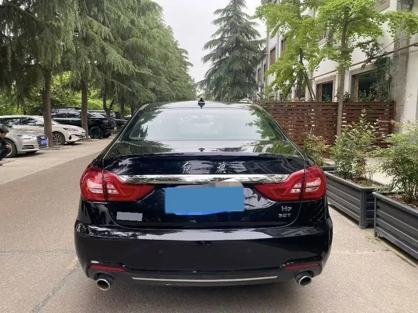 2021 HongQi H7 1.8T 188HP L4 6AT,autocango,china used car exporter,china ev exporter,chinese used car exporter,chinese used ev exporter