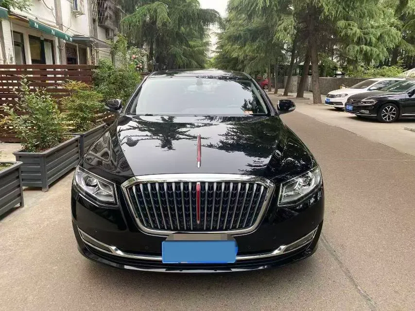 2021 HongQi H7 1.8T 188HP L4 6AT,autocango,china used car exporter,china ev exporter,chinese used car exporter,chinese used ev exporter