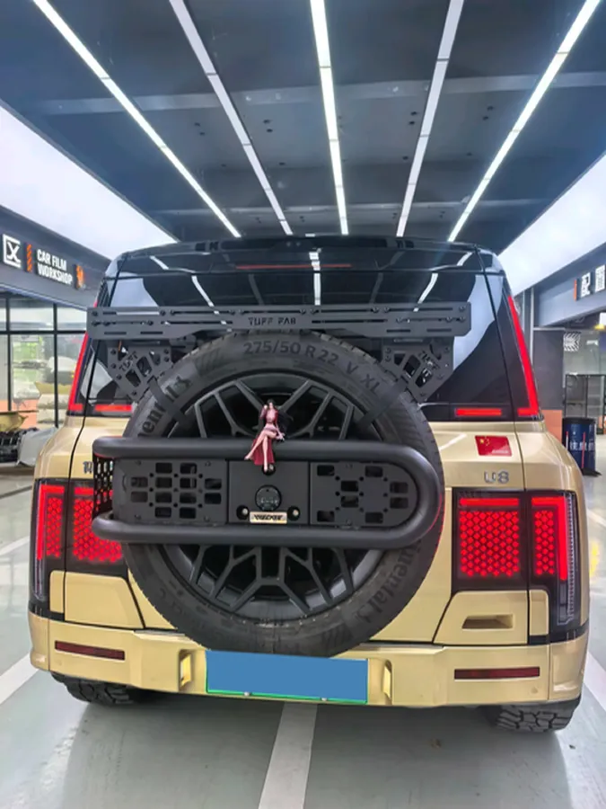 2023 YangWang U8 2.0T 272HP L4 REEV 49.05KWH,autocango,china used car exporter,china ev exporter,chinese used car exporter,chinese used ev exporter