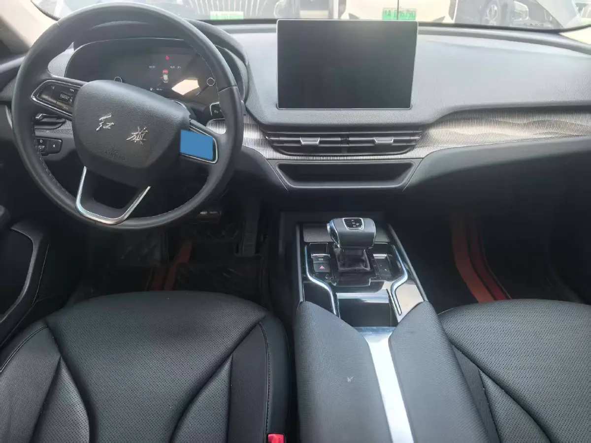 2022 HongQi E-QM5 BEV 54KWH,autocango,china used car exporter,china ev exporter,chinese used car exporter,chinese used ev exporter