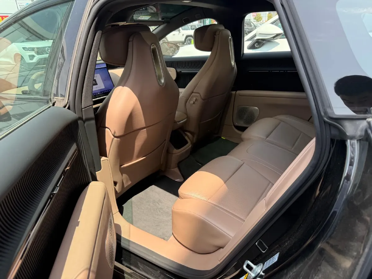 2025 Avatr 12 BEV 94.53KWH,autocango,china used car exporter,china ev exporter,chinese used car exporter,chinese used ev exporter