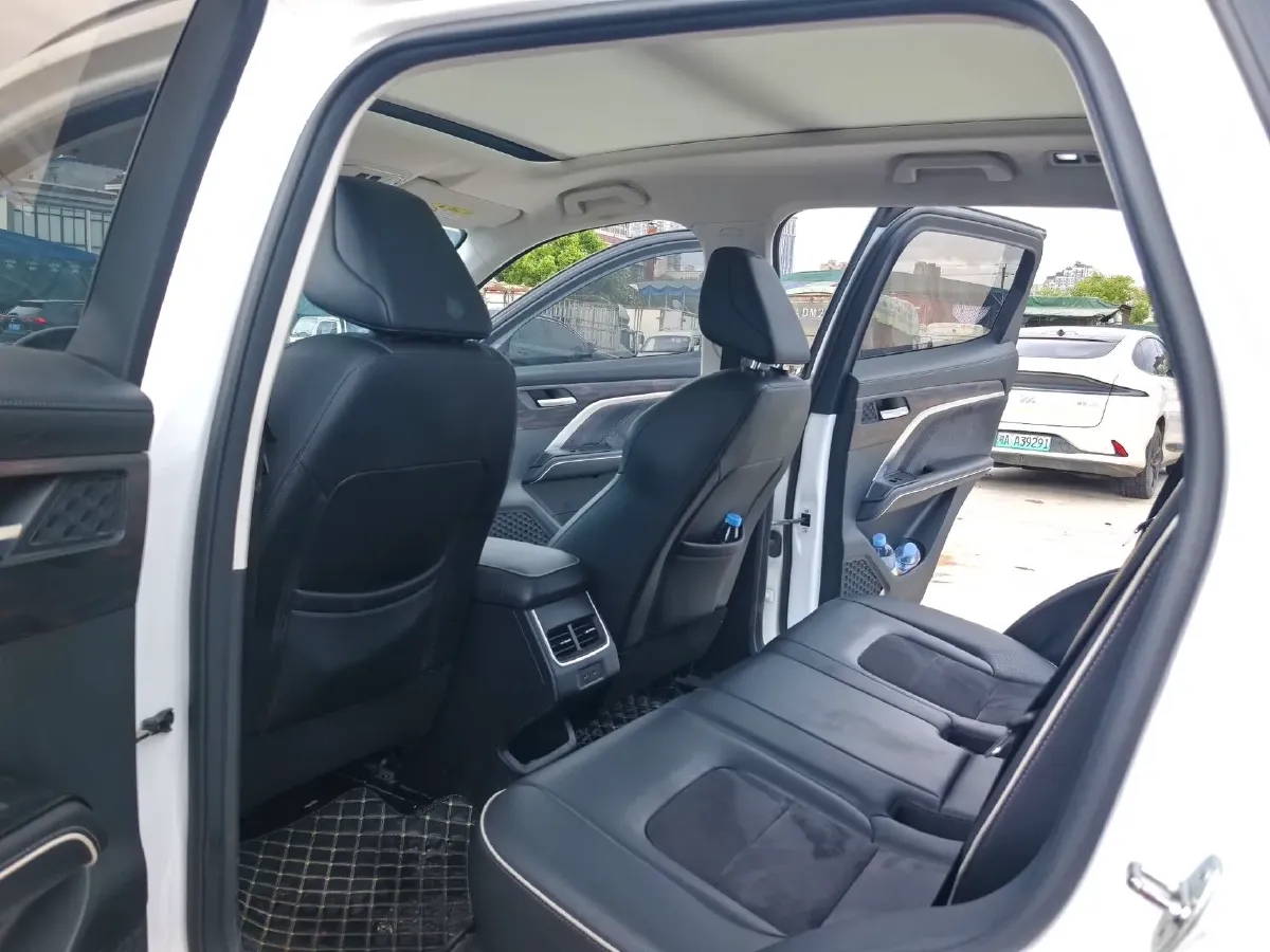 2021 Haval H6 1.5T 150HP L4 7DCT,autocango,china used car exporter,china ev exporter,chinese used car exporter,chinese used ev exporter