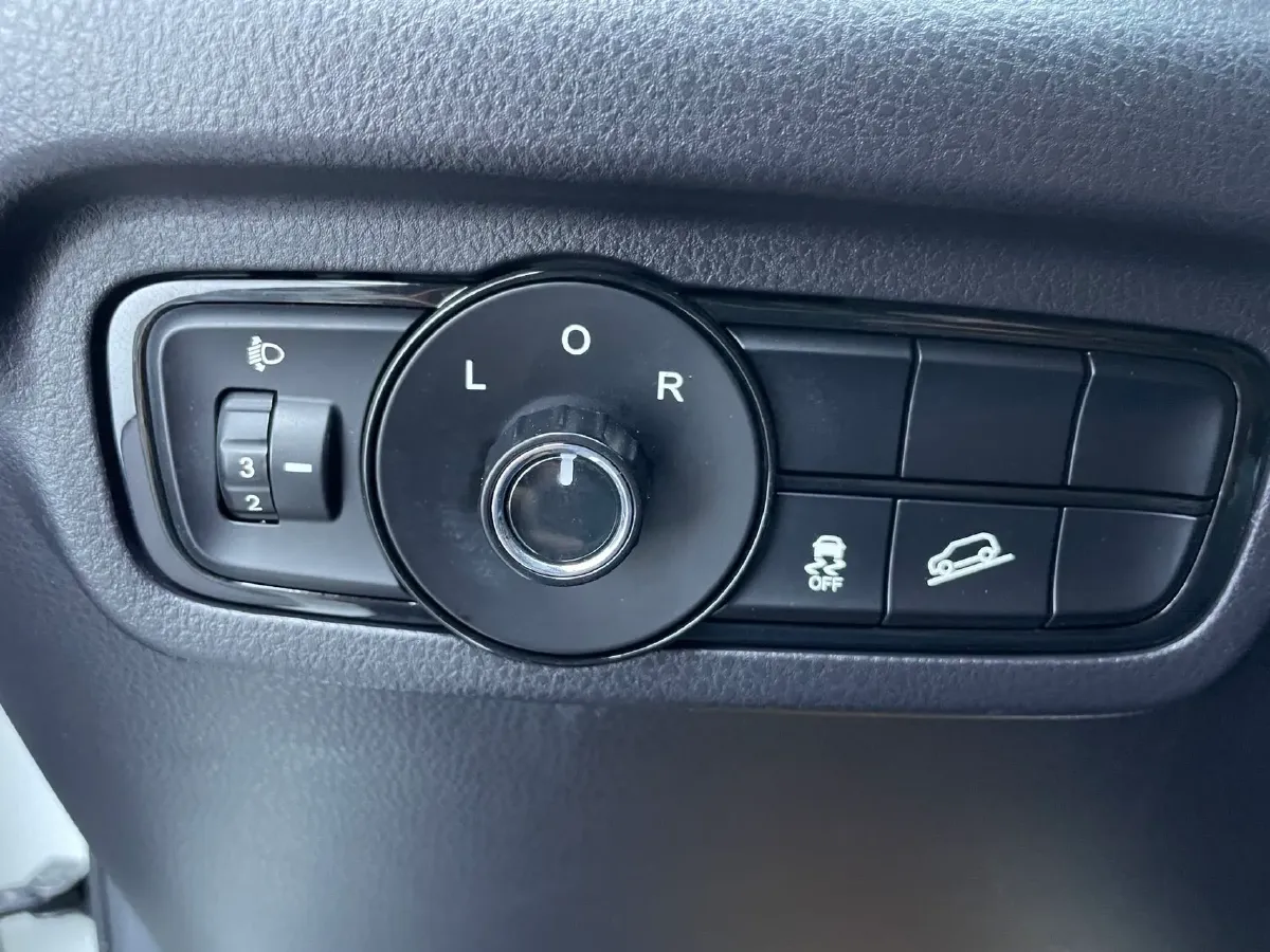 2021 GAC Trumpchi GS3 1.5T 169HP L4 6AT,autocango,china used car exporter,china ev exporter,chinese used car exporter,chinese used ev exporter