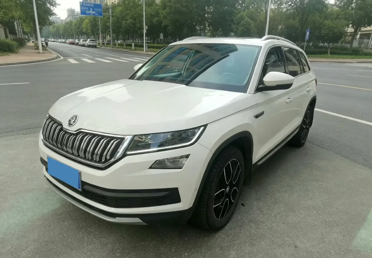 2019 Chevrolet Equinox 2.0T 260HP L4 9AT,autocango,china used car exporter,china ev exporter,chinese used car exporter,chinese used ev exporter