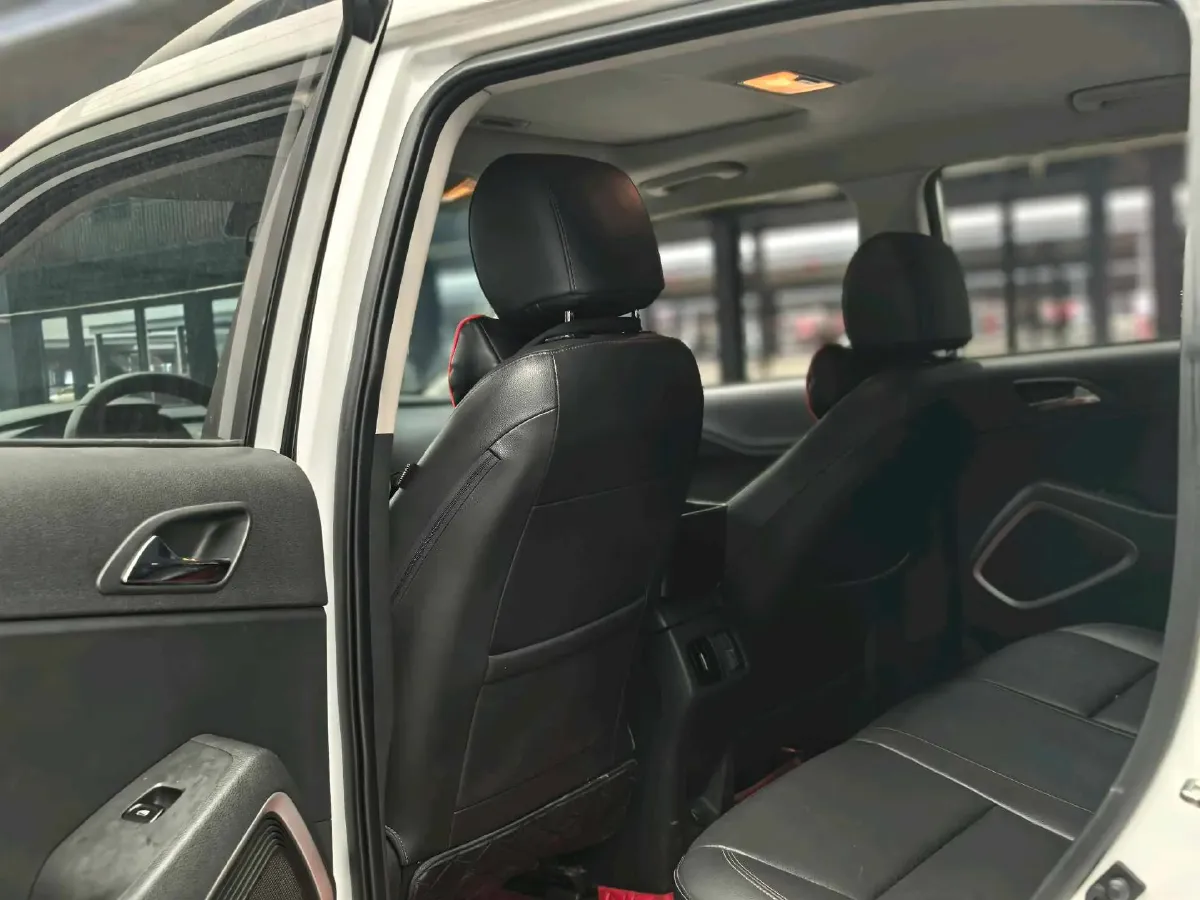 2019 Hyundai ix35 2.0L 160HP L4 6AT,autocango,china used car exporter,china ev exporter,chinese used car exporter,chinese used ev exporter