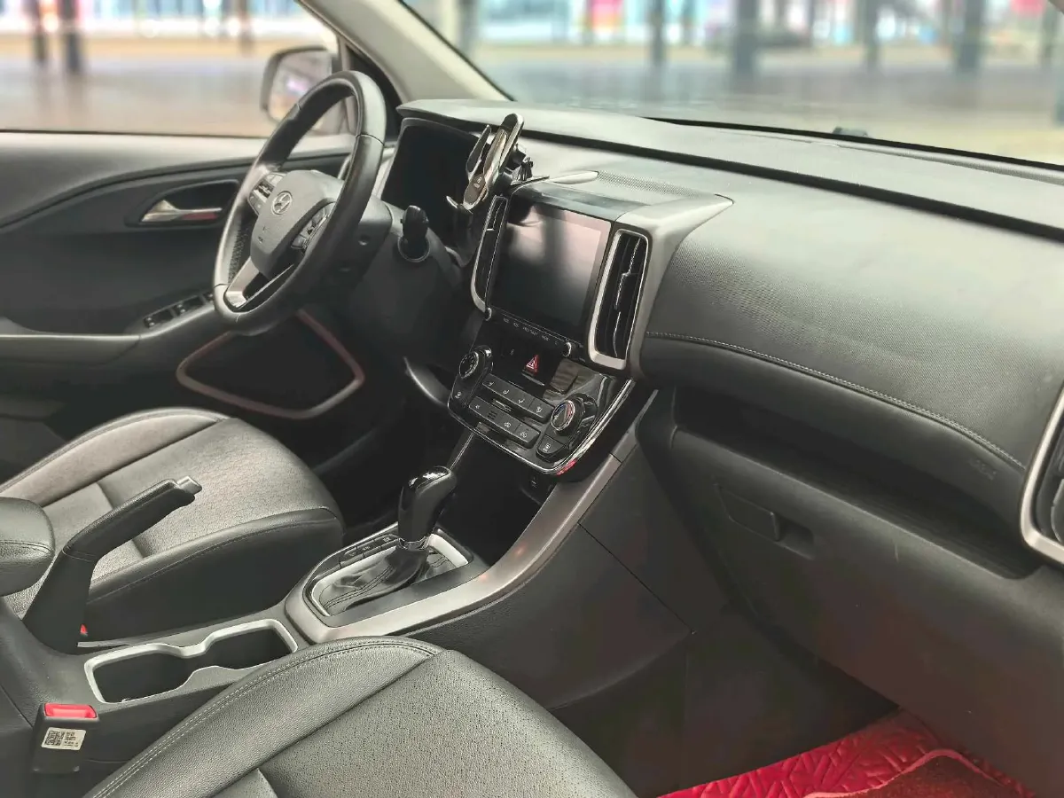 2019 Hyundai ix35 2.0L 160HP L4 6AT,autocango,china used car exporter,china ev exporter,chinese used car exporter,chinese used ev exporter