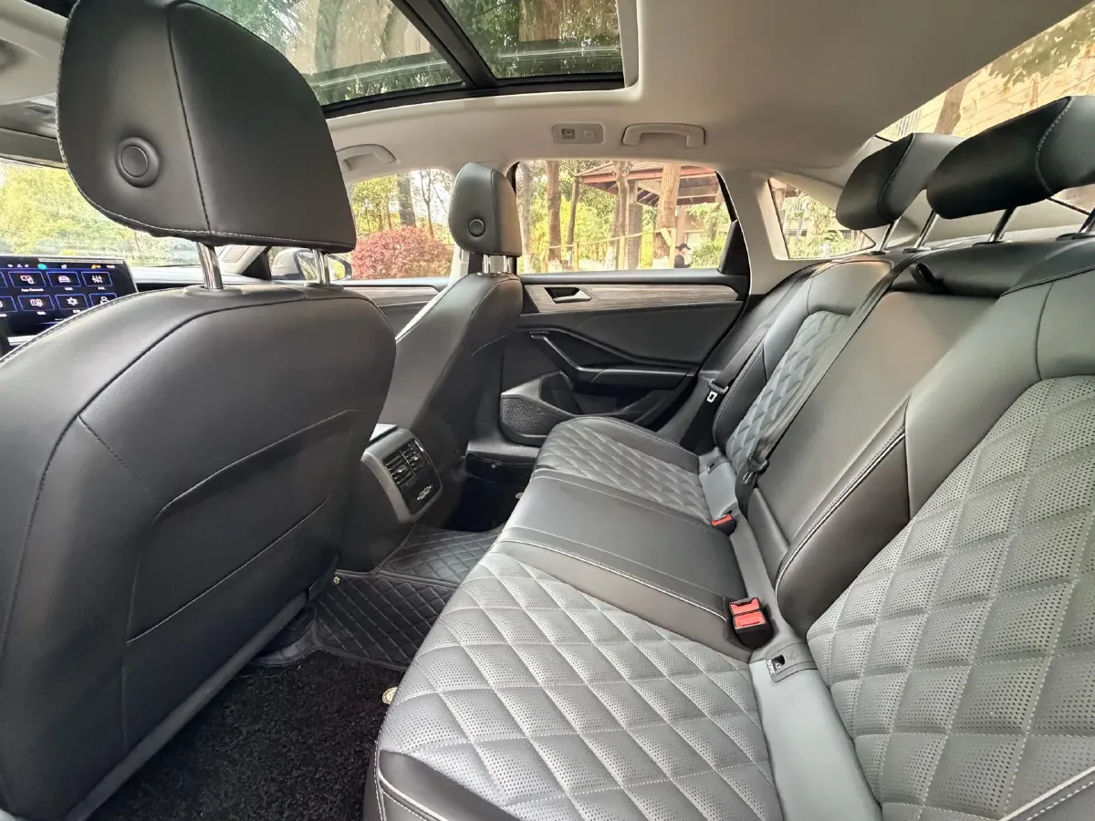 2023 Volkswagen Sagitar 1.4T 150HP L4 7DCT,autocango,china used car exporter,china ev exporter,chinese used car exporter,chinese used ev exporter