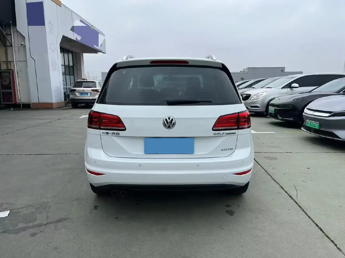 2018 Volkswagen Golf Sportsvan 1.4T 131HP L4 7DCT,autocango,china used car exporter,china ev exporter,chinese used car exporter,chinese used ev exporter