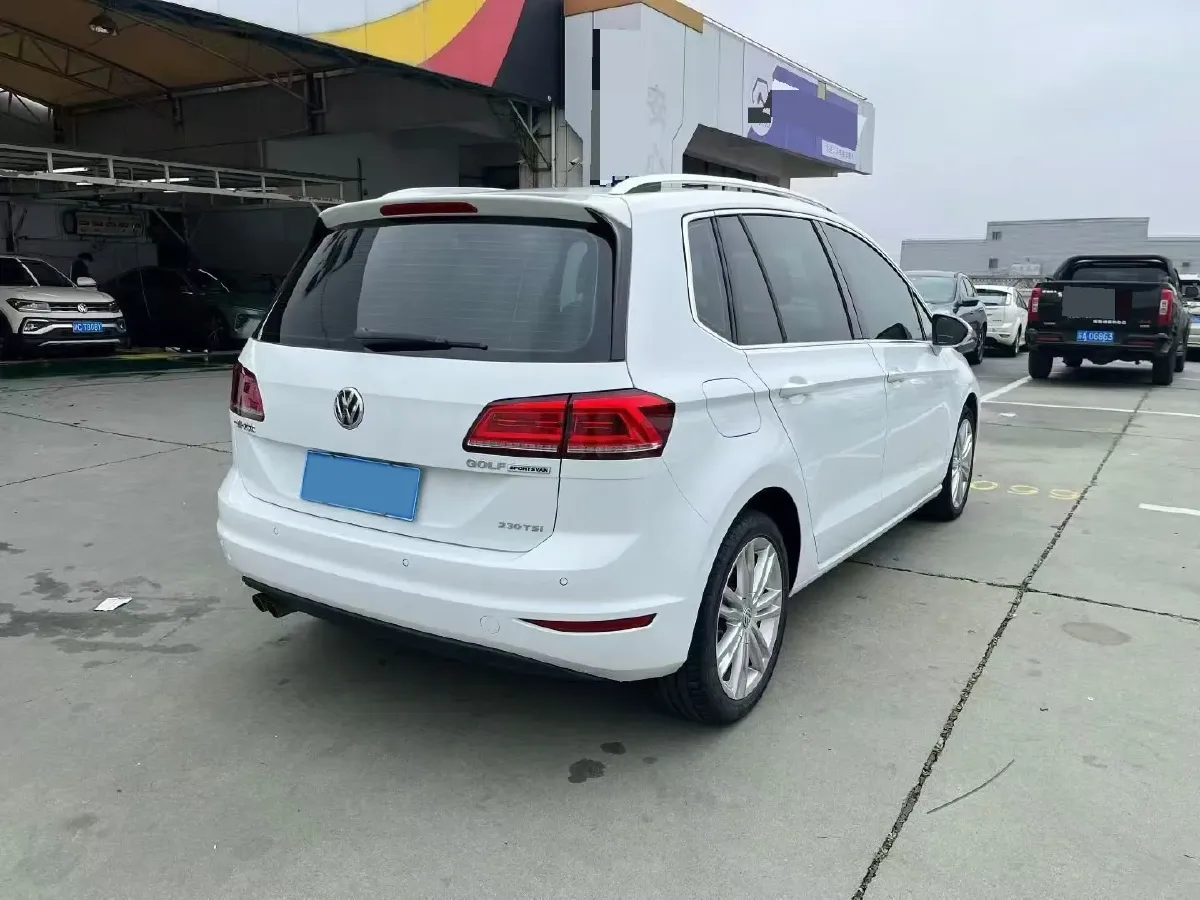2018 Volkswagen Golf Sportsvan 1.4T 131HP L4 7DCT,autocango,china used car exporter,china ev exporter,chinese used car exporter,chinese used ev exporter