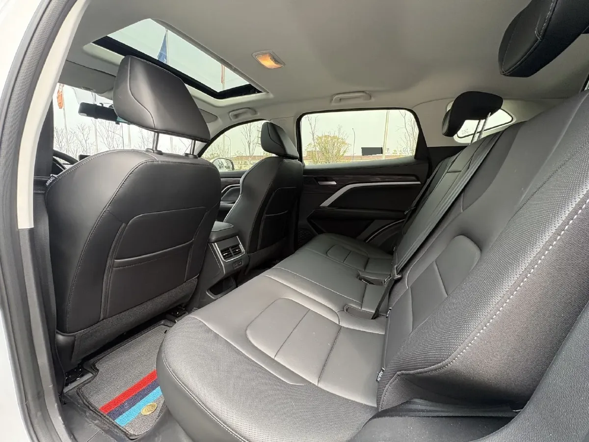 2023 Haval H6 1.5T 150HP L4 7DCT,autocango,china used car exporter,china ev exporter,chinese used car exporter,chinese used ev exporter