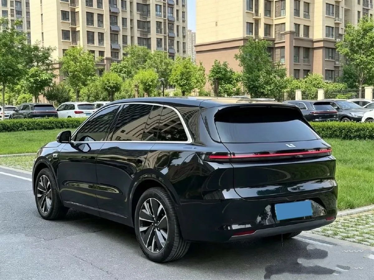2025 Li L6 Range Extended 154HP L4 REEV,autocango,china used car exporter,china ev exporter,chinese used car exporter,chinese used ev exporter