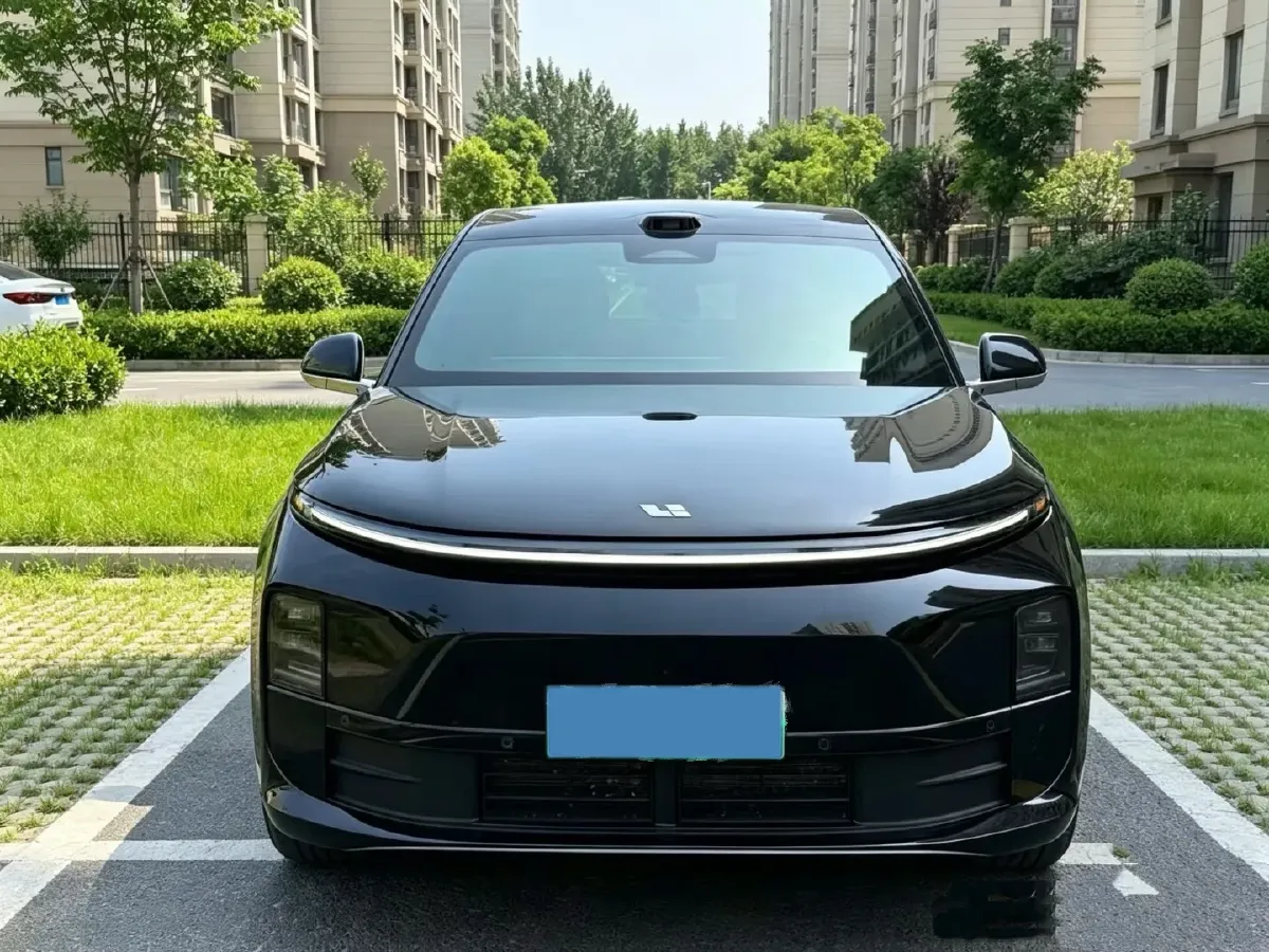 2025 Li L6 Range Extended 154HP L4 REEV,autocango,china used car exporter,china ev exporter,chinese used car exporter,chinese used ev exporter
