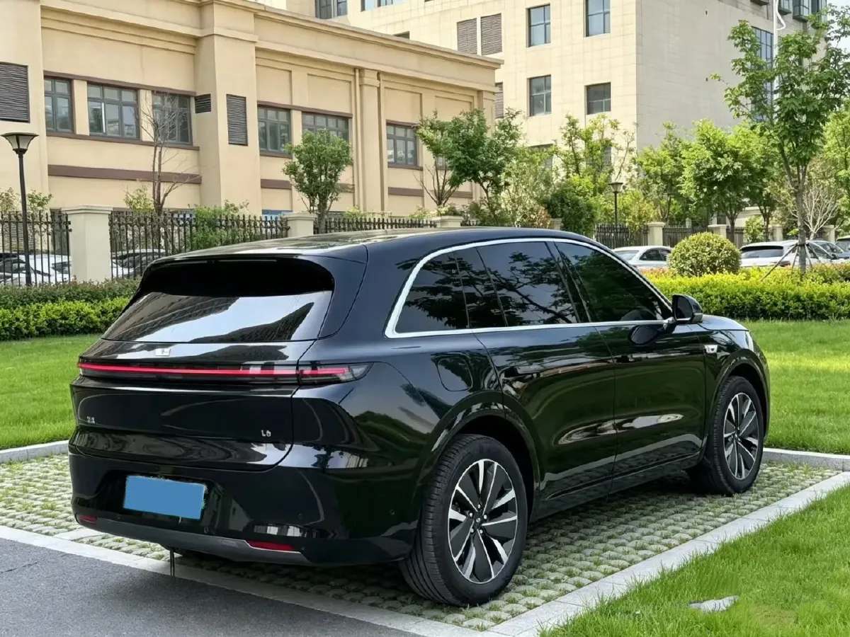 2025 Li L6 Range Extended 154HP L4 REEV,autocango,china used car exporter,china ev exporter,chinese used car exporter,chinese used ev exporter
