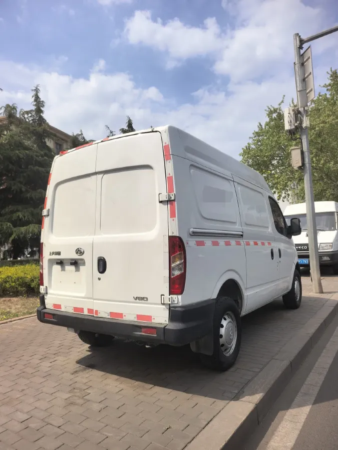 2020 MAXUS T70 2.0T 163HP L4 6MT,autocango,china used car exporter,china ev exporter,chinese used car exporter,chinese used ev exporter