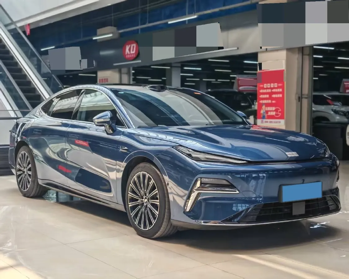 2025 Geely Galaxy Starshine 8 1.5T 163HP L4 3DHT PHEV 27.69KWH,autocango,china used car exporter,china ev exporter,chinese used car exporter,chinese used ev exporter