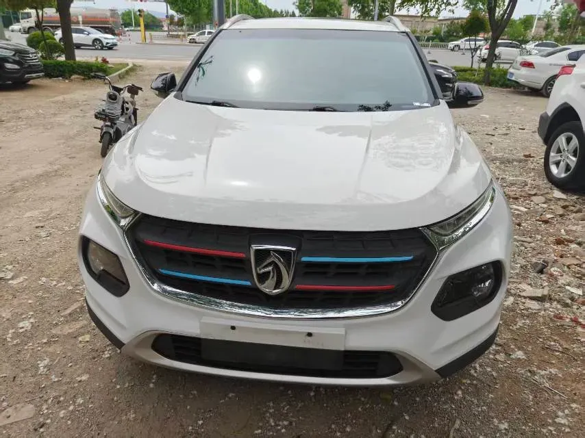 2017 HaiMa S5 Young Edition 1.6L 122HP L4 5MT,autocango,china used car exporter,china ev exporter,chinese used car exporter,chinese used ev exporter