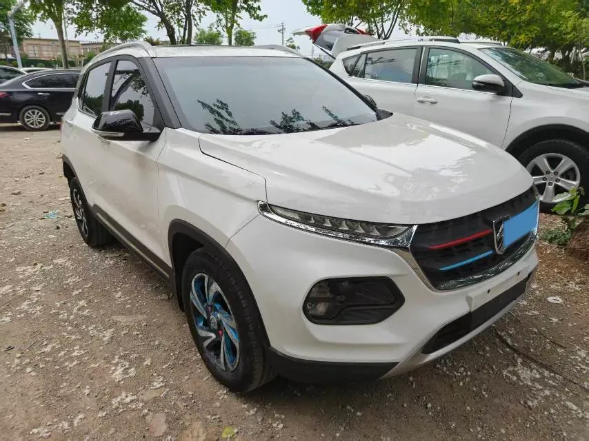 2017 HaiMa S5 Young Edition 1.6L 122HP L4 5MT,autocango,china used car exporter,china ev exporter,chinese used car exporter,chinese used ev exporter