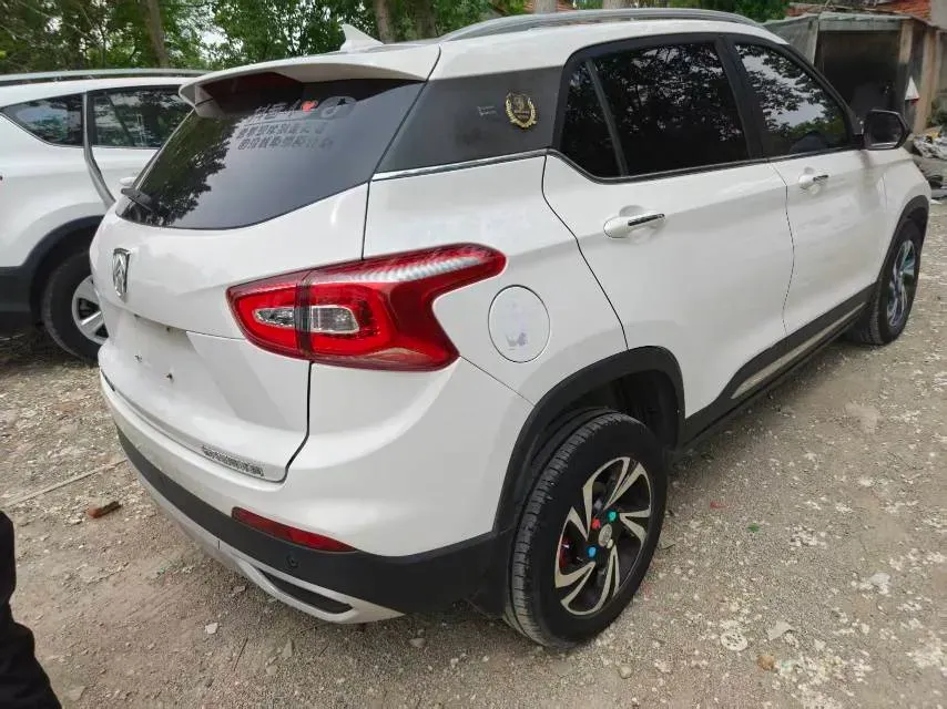 2017 HaiMa S5 Young Edition 1.6L 122HP L4 5MT,autocango,china used car exporter,china ev exporter,chinese used car exporter,chinese used ev exporter
