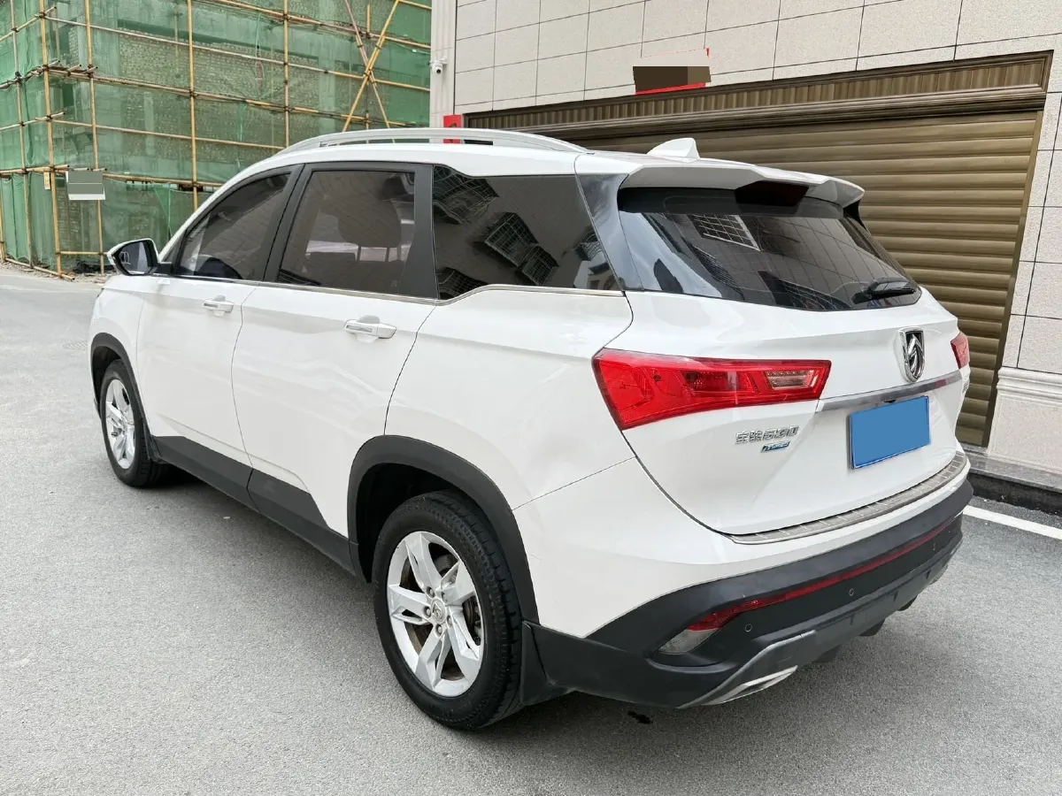 2018 BaoJun 530 1.5T 150HP L4 6DCT,autocango,china used car exporter,china ev exporter,chinese used car exporter,chinese used ev exporter