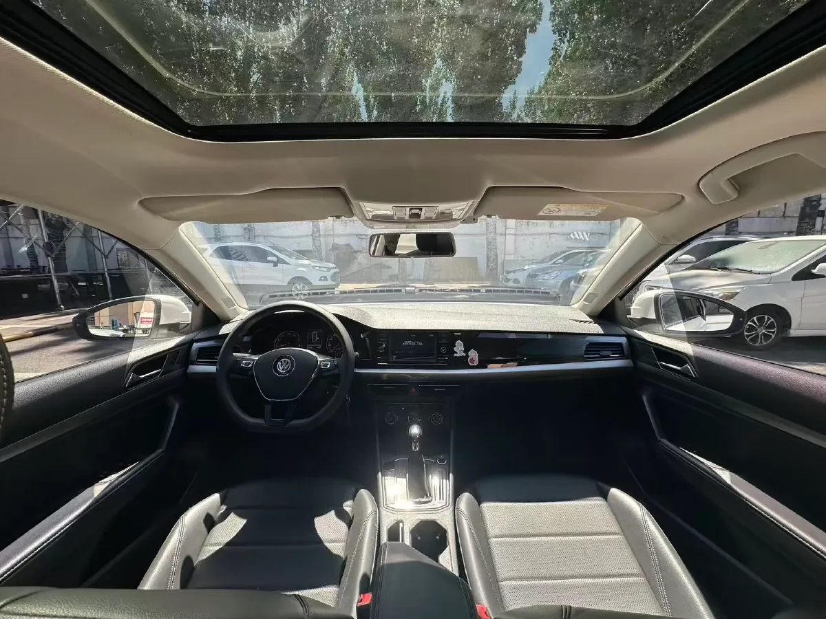 2019 Volkswagen Lavida 1.2T 116HP L4 7DCT,autocango,china used car exporter,china ev exporter,chinese used car exporter,chinese used ev exporter