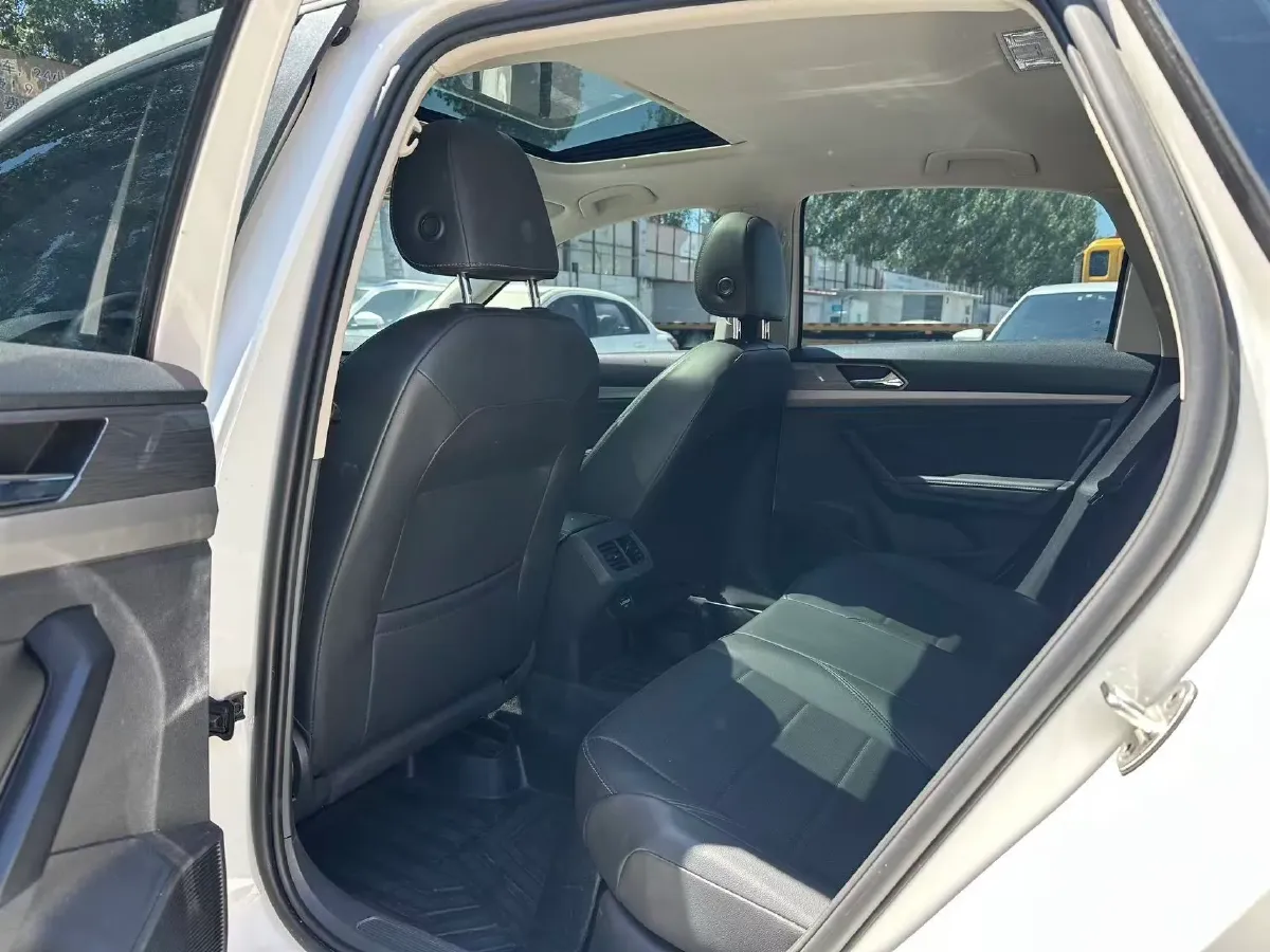 2019 Volkswagen Lavida 1.2T 116HP L4 7DCT,autocango,china used car exporter,china ev exporter,chinese used car exporter,chinese used ev exporter