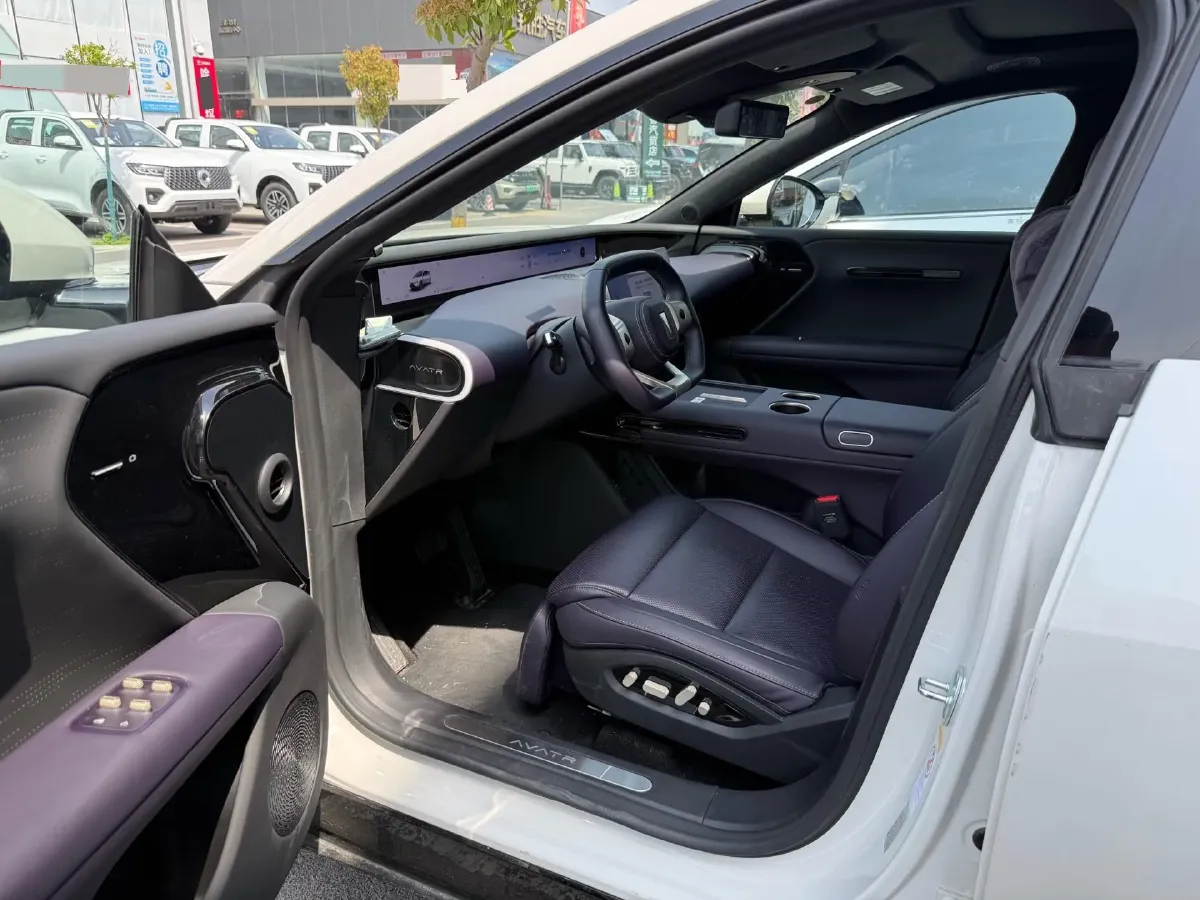 2026 Avatr 07 BEV,autocango,china used car exporter,china ev exporter,chinese used car exporter,chinese used ev exporter