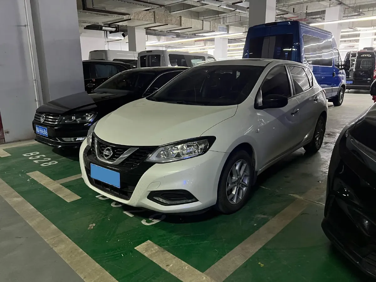 2024 Nissan Tiida 1.6L 122HP L4 CVT,autocango,china used car exporter,china ev exporter,chinese used car exporter,chinese used ev exporter