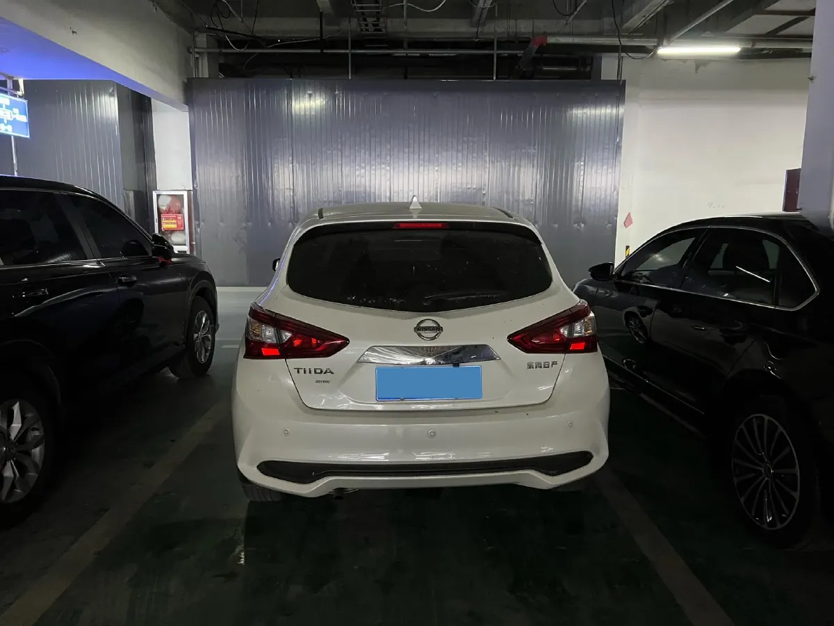 2024 Nissan Tiida 1.6L 122HP L4 CVT,autocango,china used car exporter,china ev exporter,chinese used car exporter,chinese used ev exporter