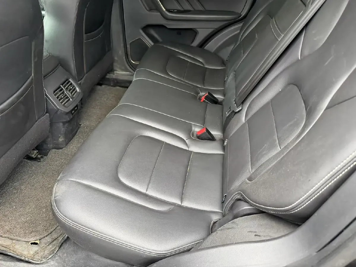 2019 Haval H6 1.5T 169HP L4 7DCT,autocango,china used car exporter,china ev exporter,chinese used car exporter,chinese used ev exporter