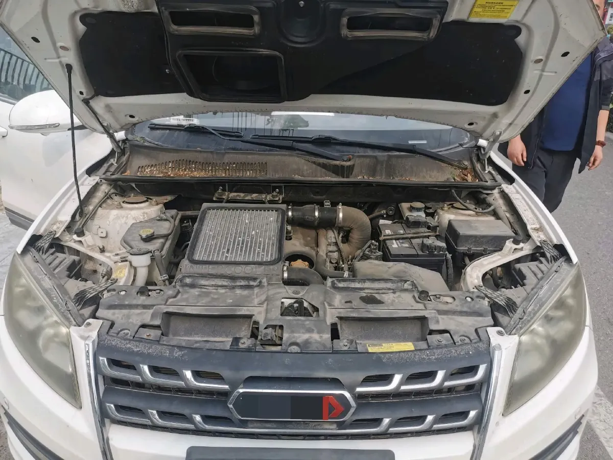 2017 Yema T70 1.8T 160HP L4 CVT,autocango,china used car exporter,china ev exporter,chinese used car exporter,chinese used ev exporter