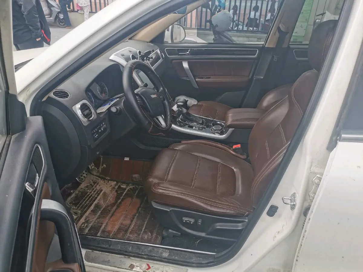 2017 Yema T70 1.8T 160HP L4 CVT,autocango,china used car exporter,china ev exporter,chinese used car exporter,chinese used ev exporter