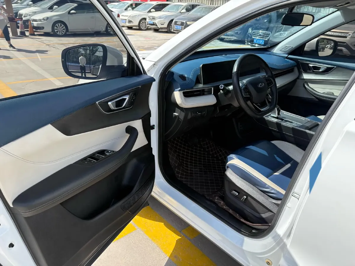 2022 Chery Tiggo 5x 1.5T 156HP L4 CVT,autocango,china used car exporter,china ev exporter,chinese used car exporter,chinese used ev exporter