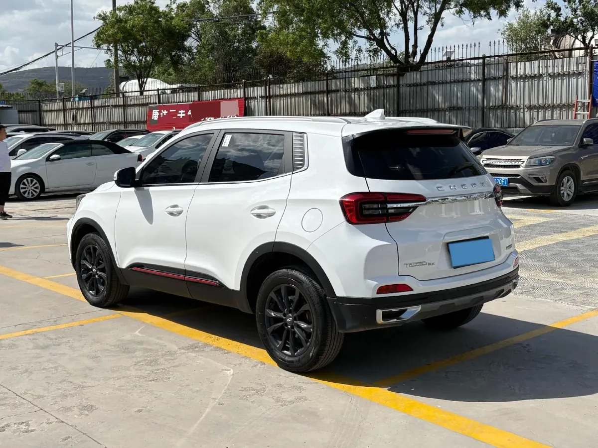 2022 Chery Tiggo 5x 1.5T 156HP L4 CVT,autocango,china used car exporter,china ev exporter,chinese used car exporter,chinese used ev exporter