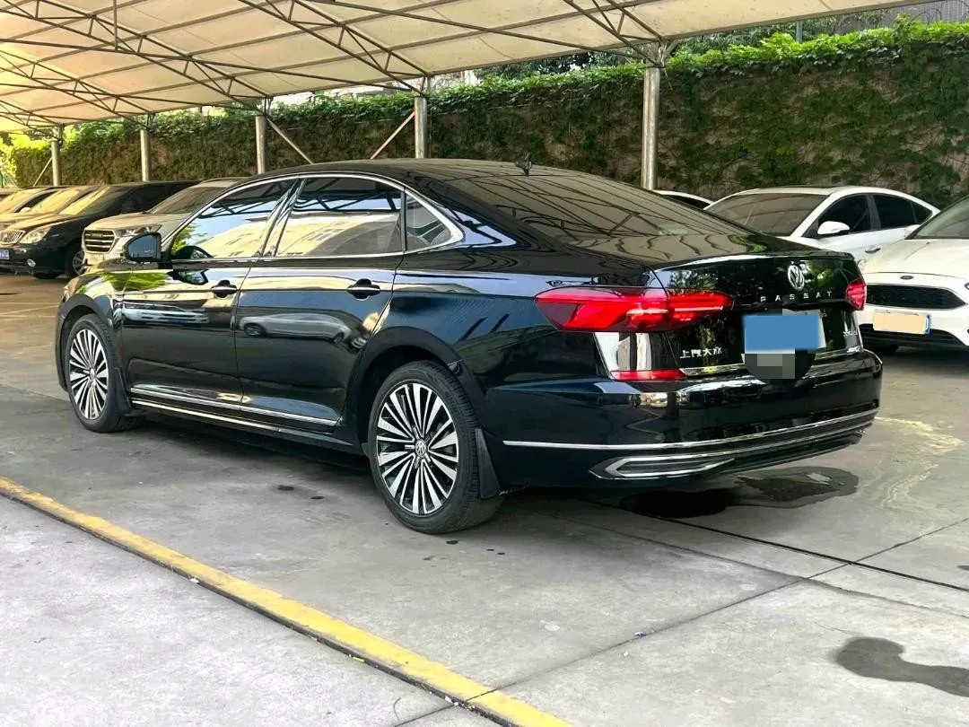 2019 Volvo V40 1.5T 152HP L4 6AT,autocango,china used car exporter,china ev exporter,chinese used car exporter,chinese used ev exporter