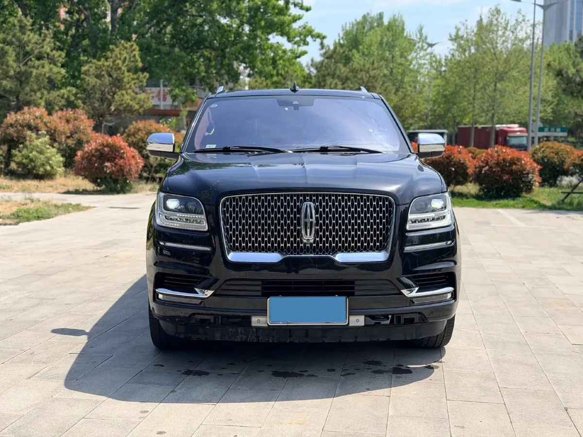 2018 Mercedes-Benz GLS Class 3.0T 333HP V6 9AT,autocango,china used car exporter,china ev exporter,chinese used car exporter,chinese used ev exporter