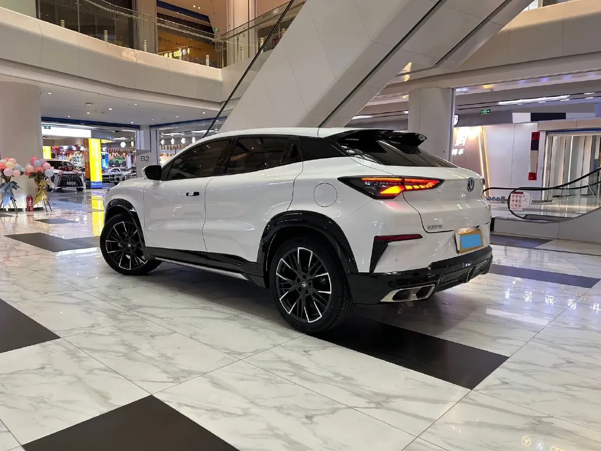 2023 ChangAn UNI-T 1.5T 188HP L4 7DCT,autocango,china used car exporter,china ev exporter,chinese used car exporter,chinese used ev exporter