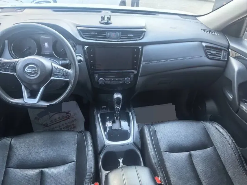2021 Nissan X-Trail 2.5L 181HP L4 CVT,autocango,china used car exporter,china ev exporter,chinese used car exporter,chinese used ev exporter