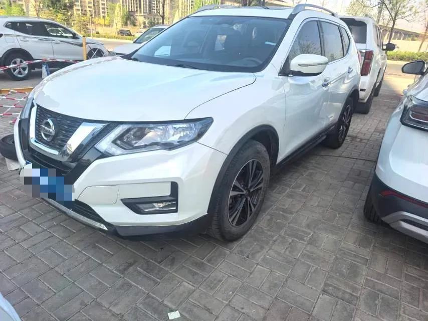 2021 Nissan X-Trail 2.5L 181HP L4 CVT,autocango,china used car exporter,china ev exporter,chinese used car exporter,chinese used ev exporter