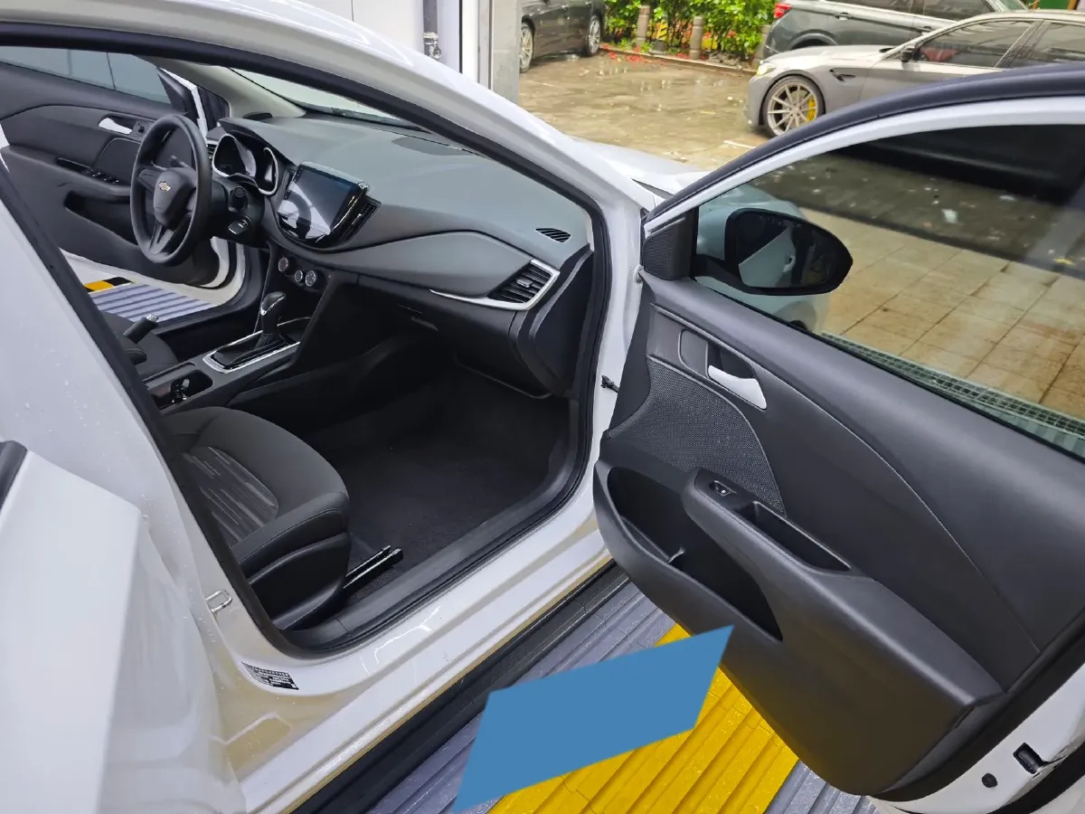 2019 Chevrolet Cavalier 1.5L 113HP L4 6AT,autocango,china used car exporter,china ev exporter,chinese used car exporter,chinese used ev exporter