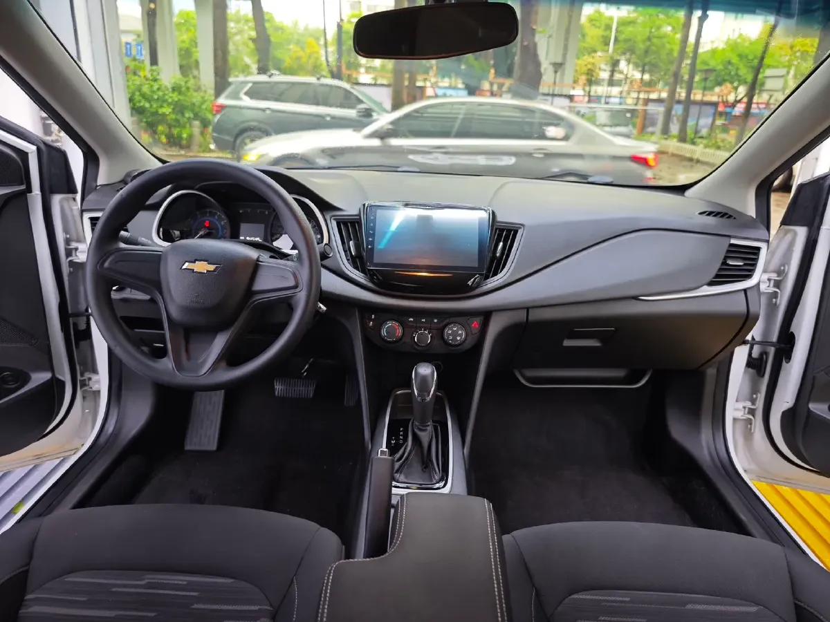 2019 Chevrolet Cavalier 1.5L 113HP L4 6AT,autocango,china used car exporter,china ev exporter,chinese used car exporter,chinese used ev exporter