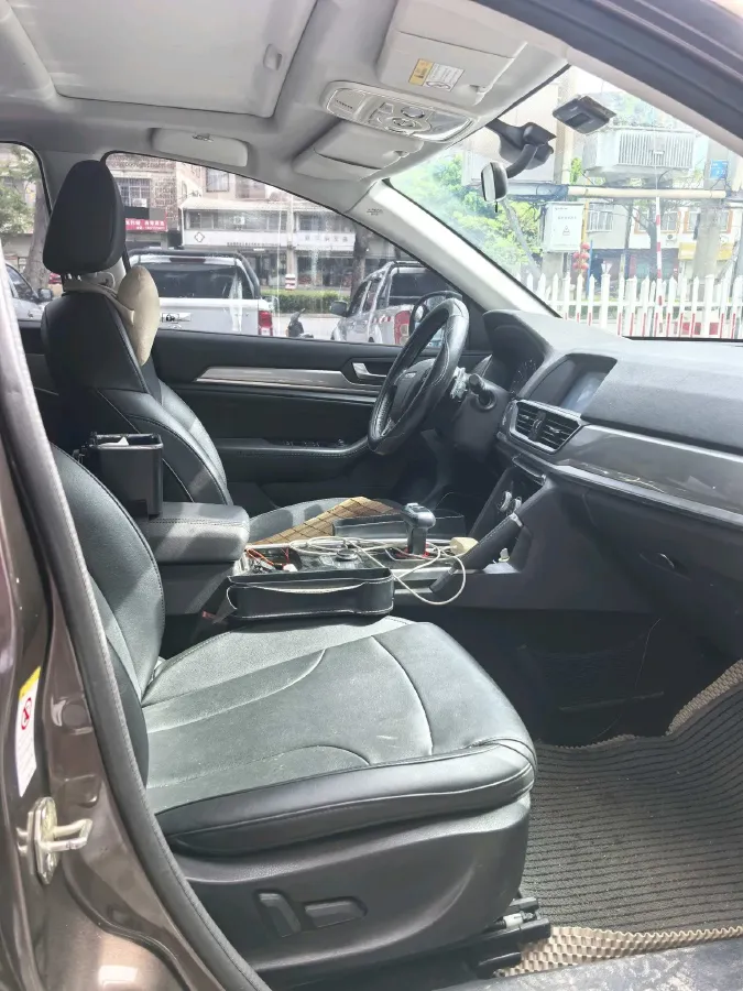 2018 Haval H6 1.5T 150HP L4 7DCT,autocango,china used car exporter,china ev exporter,chinese used car exporter,chinese used ev exporter