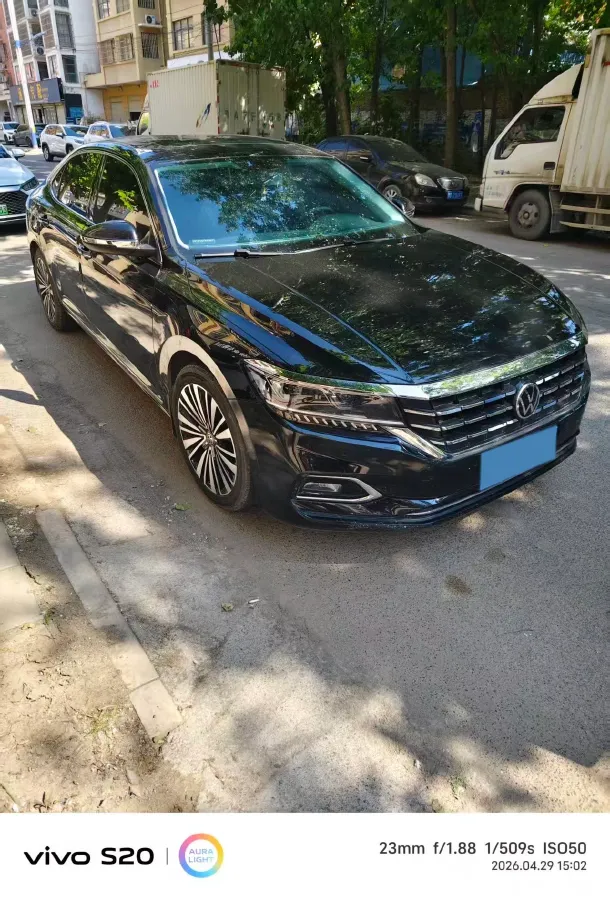 2019 Volvo V40 1.5T 152HP L4 6AT,autocango,china used car exporter,china ev exporter,chinese used car exporter,chinese used ev exporter