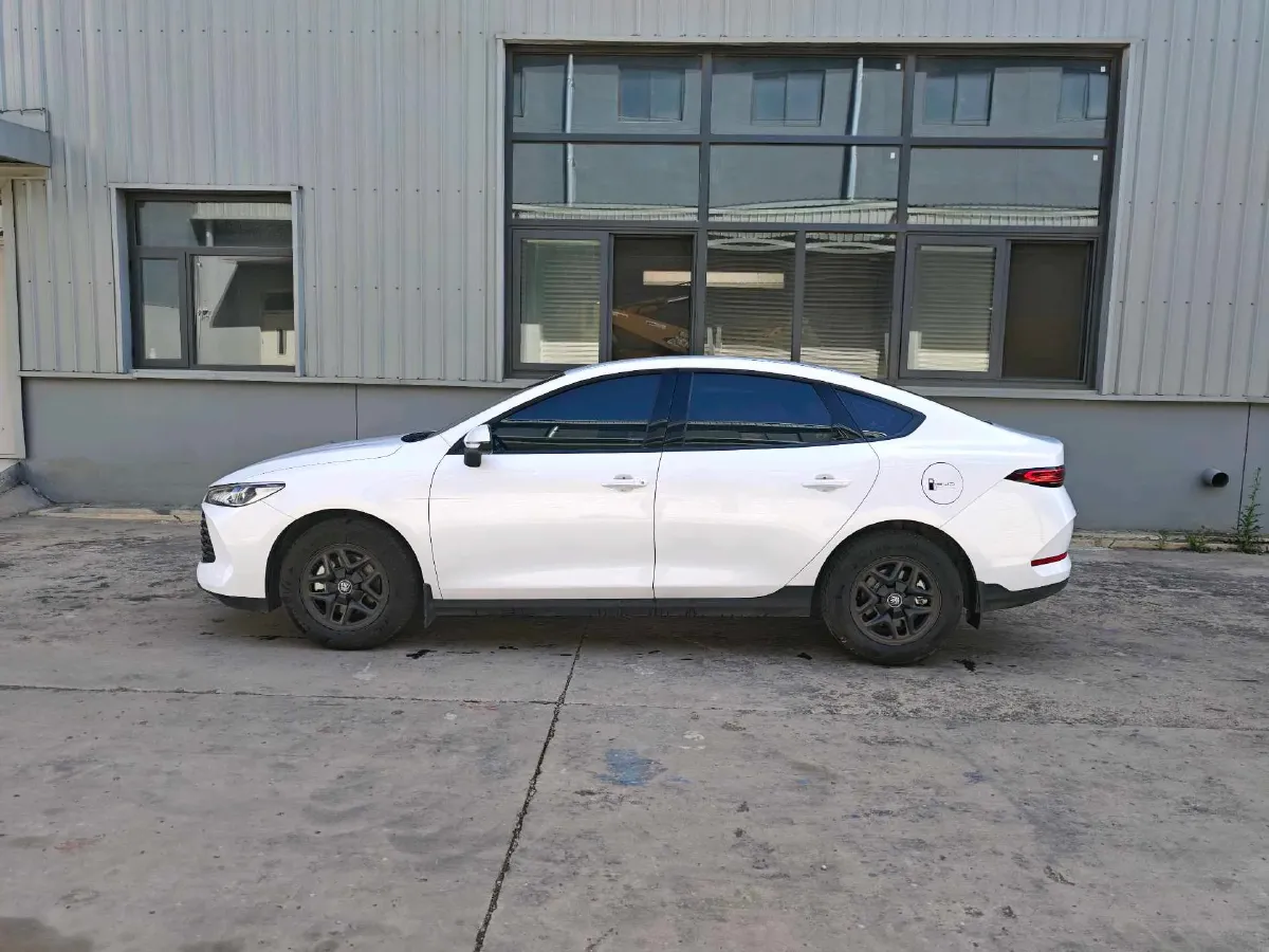 2025 BYD Qin Plus 1.5L 101HP L4 E-CVT PHEV 7.68KWH,autocango,china used car exporter,china ev exporter,chinese used car exporter,chinese used ev exporter